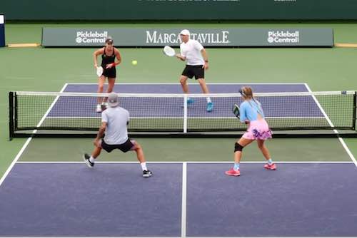 La Historia del Pickleball: De Juego Familiar a Fenómeno Mundial